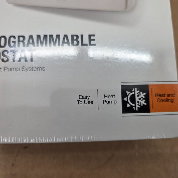 Honeywell Digital Non-programmable Thermostat for Heat PUMPS Rth 3100c - Picture 2 of 12